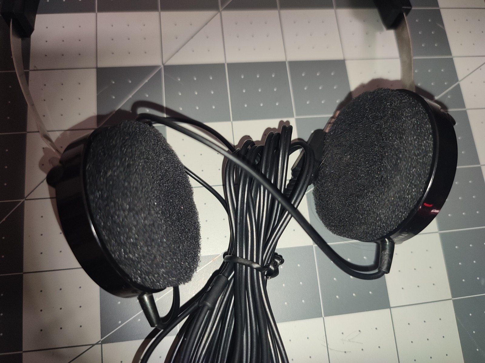 Realistic Nova 45 Vintage Headphones Stranger Things Max Mayfield Radio Shack