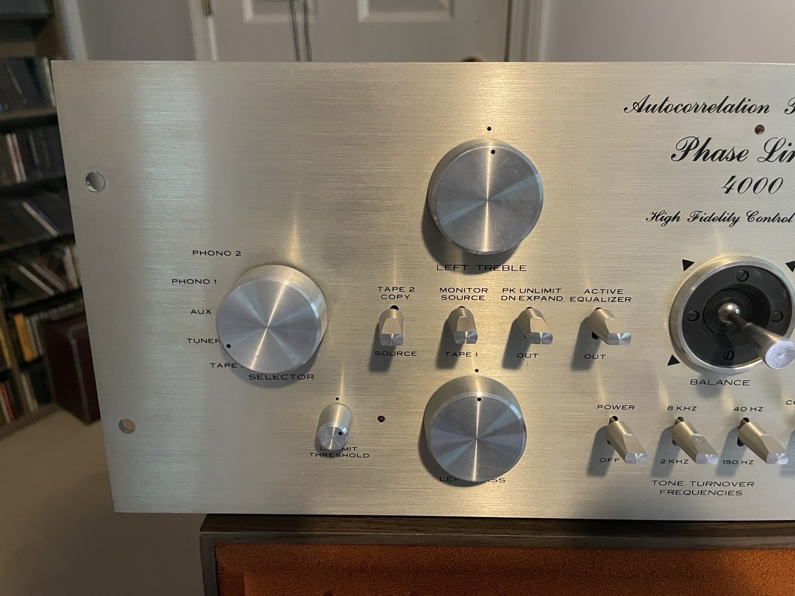 Phase Linear 4000 Autocorrelation Preamplifier Hi-Fi Control Console Model 4000
