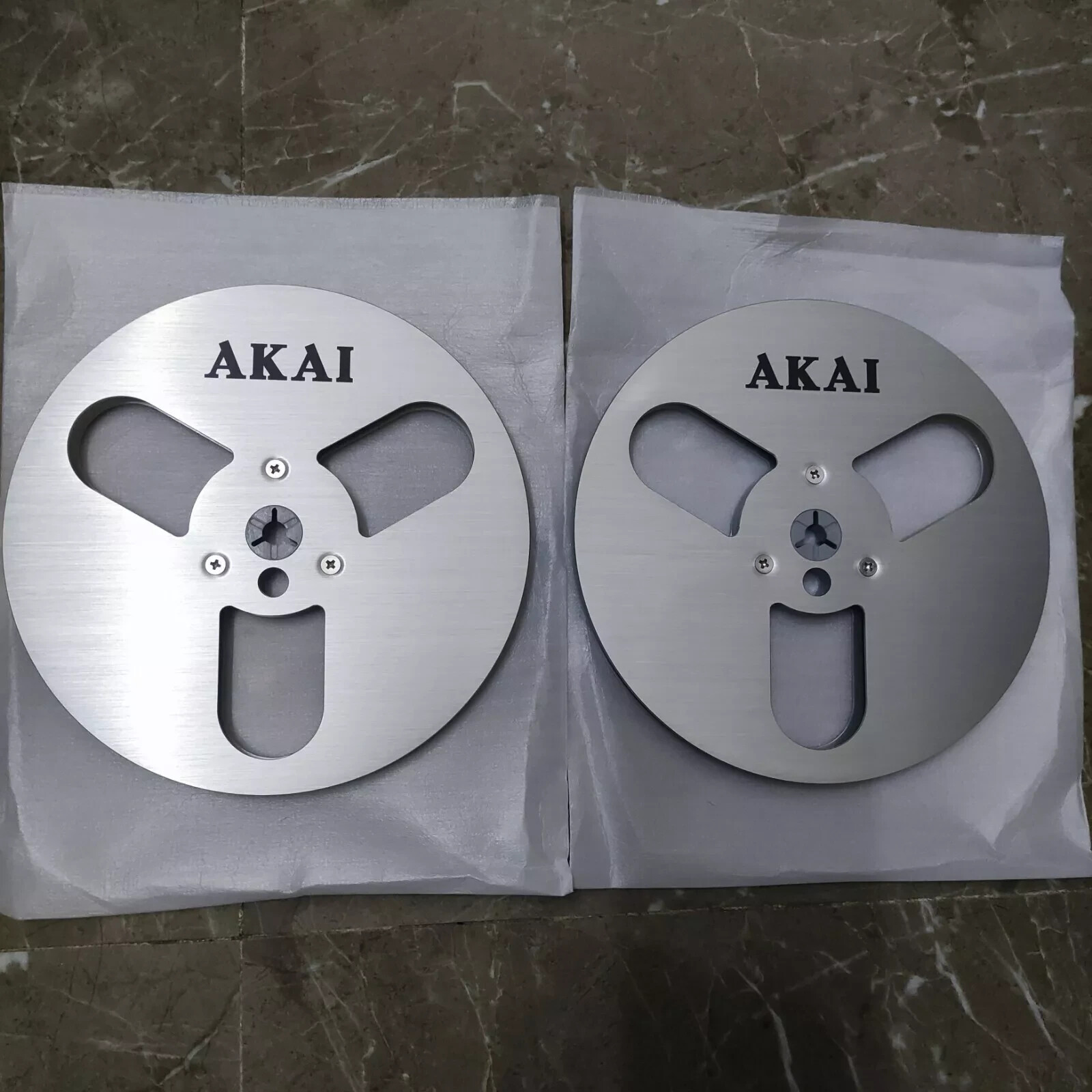 One Pair silvery TAPE REEL Akai 7″ inch Light Metal Aluminum Take Up Reel
