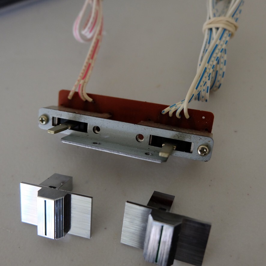 Akai GX-77 Reel to Reel – Timer Start Reverse Selector Assembly T1010C5160