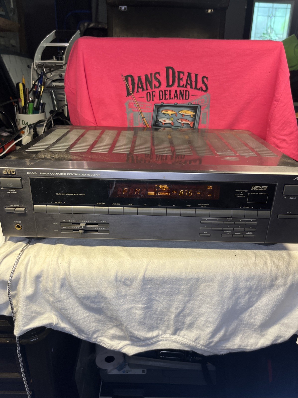 Vintage JVC RX-305 computer-controlled stereo receiver in good working condition