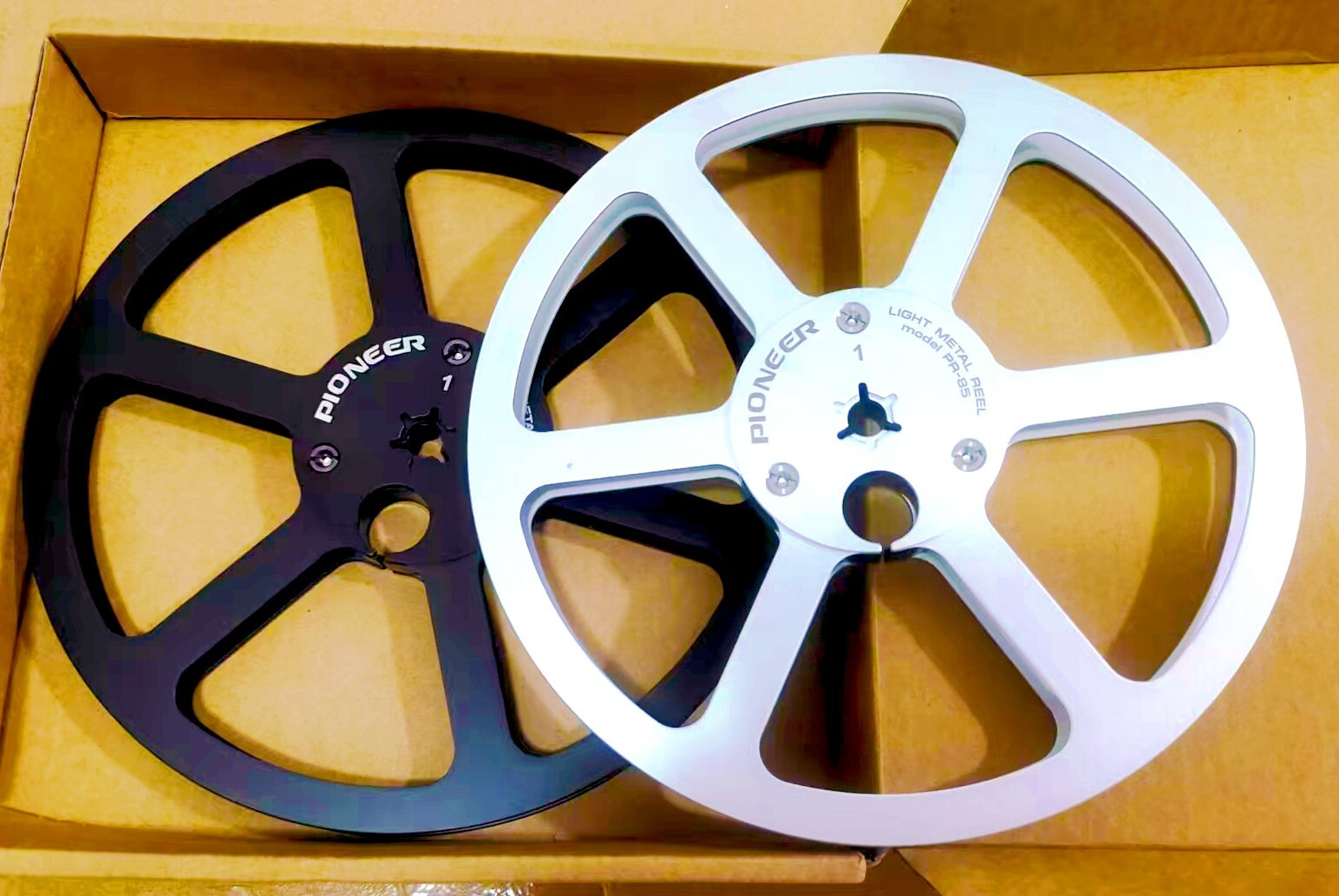 2X 7” Pioneer Silver PR-85 Aluminum Reel to Reel RT-707 909 Empty Take Up Reel