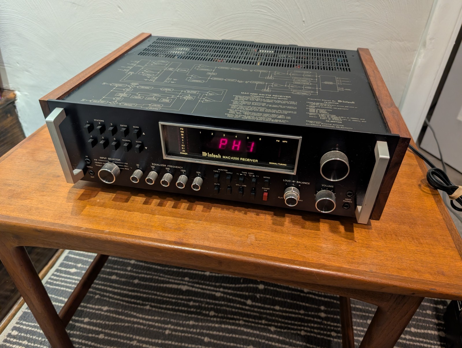 McIntosh MAC 4200 Receiver