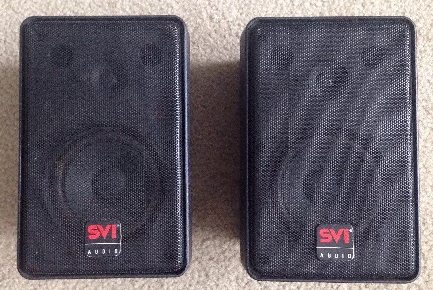 Spectravideo International SVI-Model M-100 Indoor/Ourdoor Speakers (great shape)