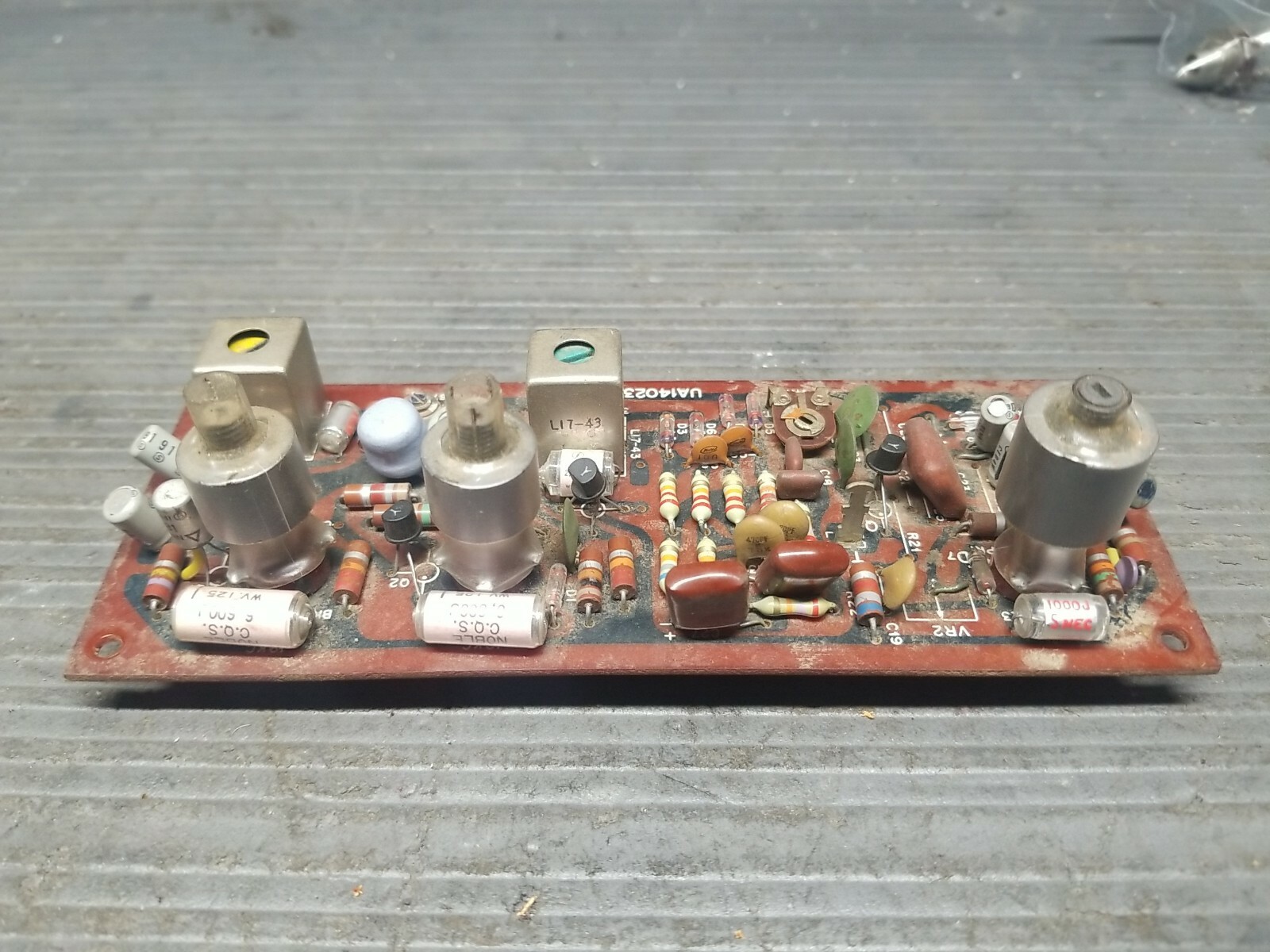 Kenwood kr-100 UA14023 Board
