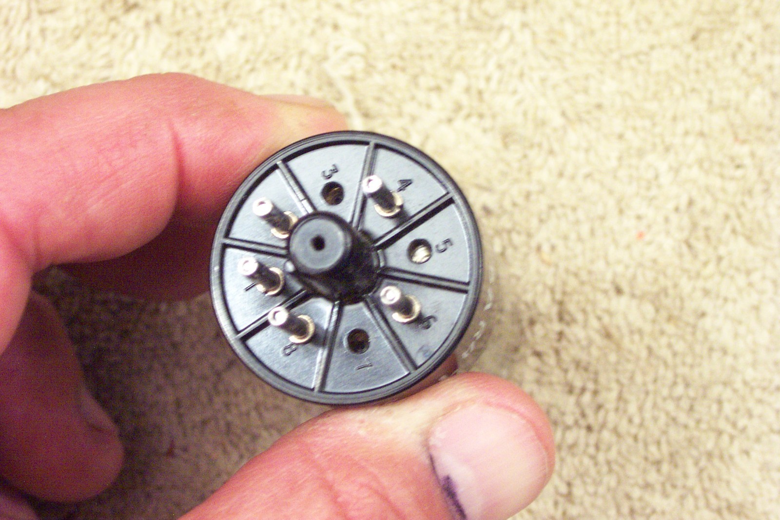 One, Tung Sol branded, Mullard made, 5AR4 GZ34, f32, 4-notch, Gt Britain, 1964