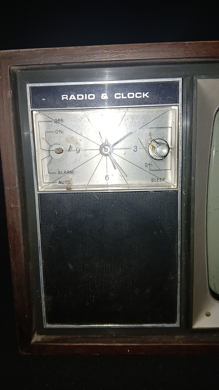 Vintage Sears AMFM Clock Radio Combo Built-in 8 Black and White TV Tested Works