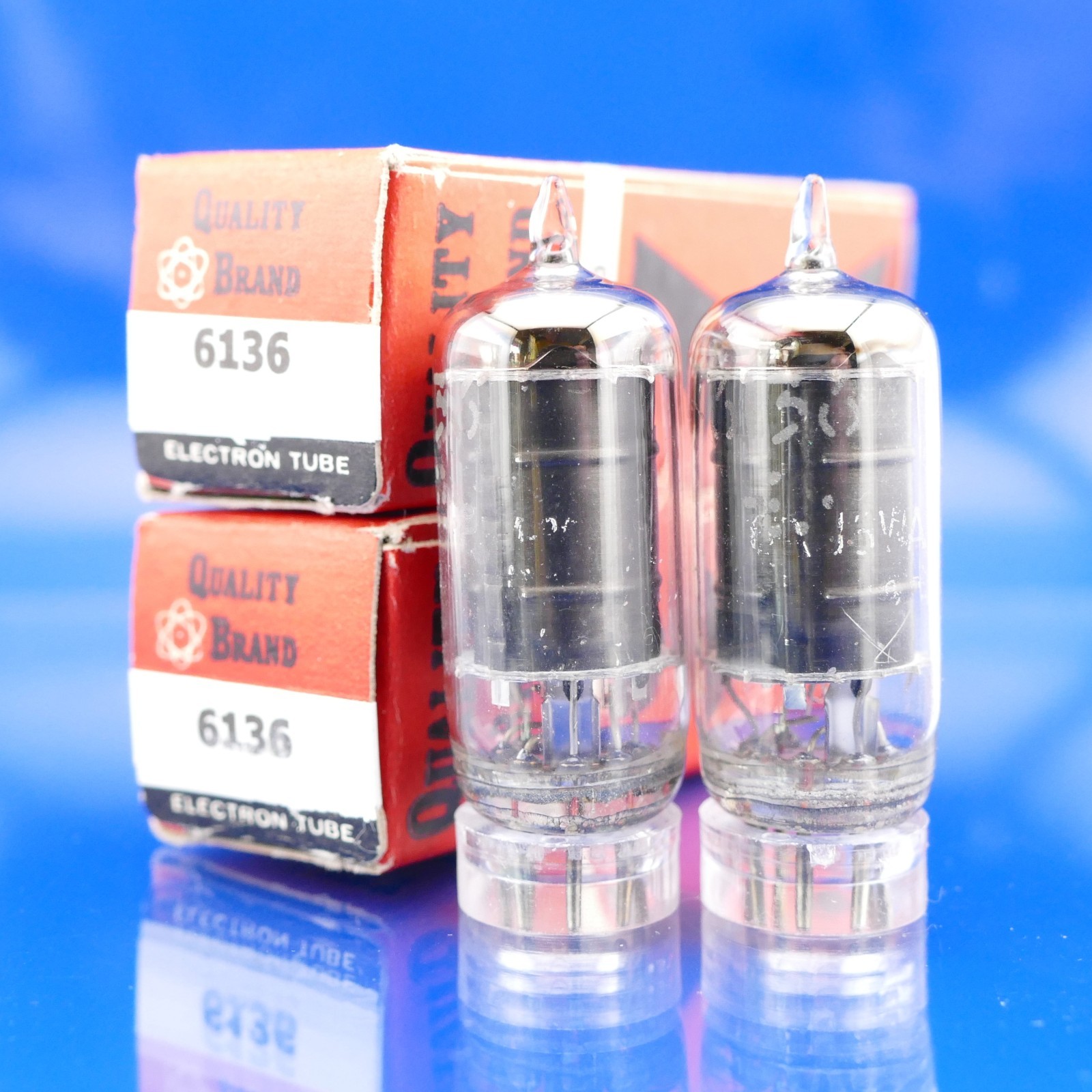 Two GE 6136 6AU6WA Tubes Ruggedized 6AU6 GM[%]: 92 98 EM[%]: 89 101 AMPLITEX