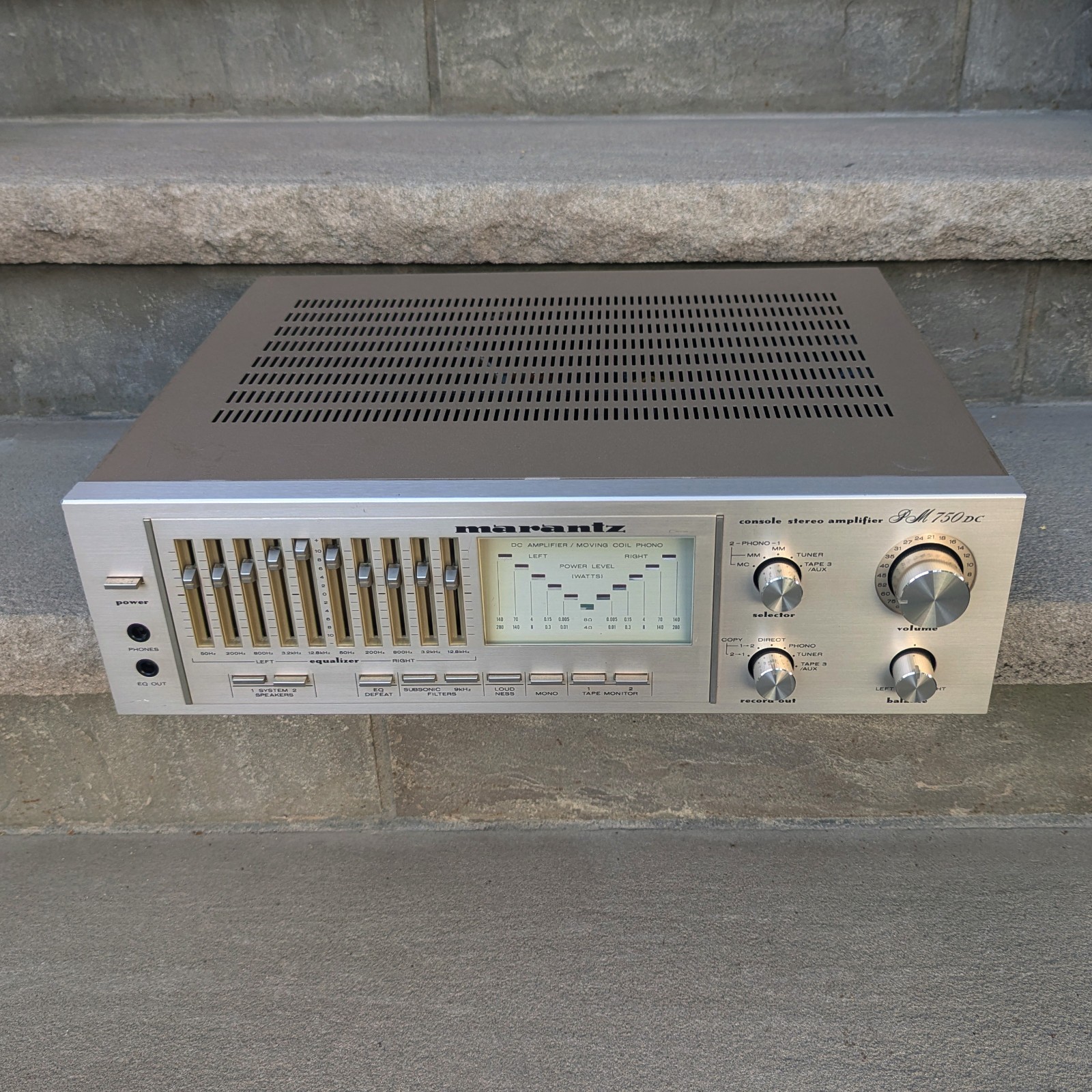 Marantz PM 750 DC Stereo Amplifier