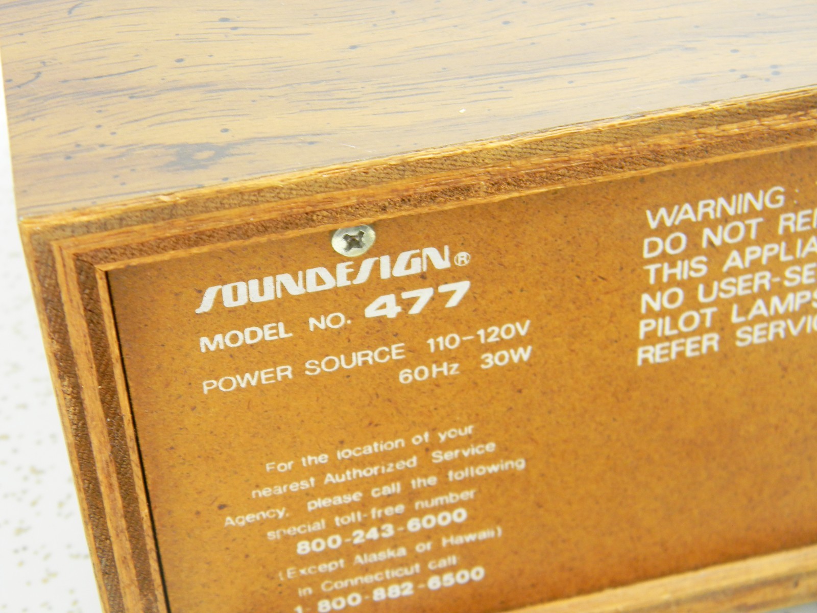 Soundesign Model 477 Stereo 8 Track Player Deck – Vintage Wood Grain PARTS ONLY