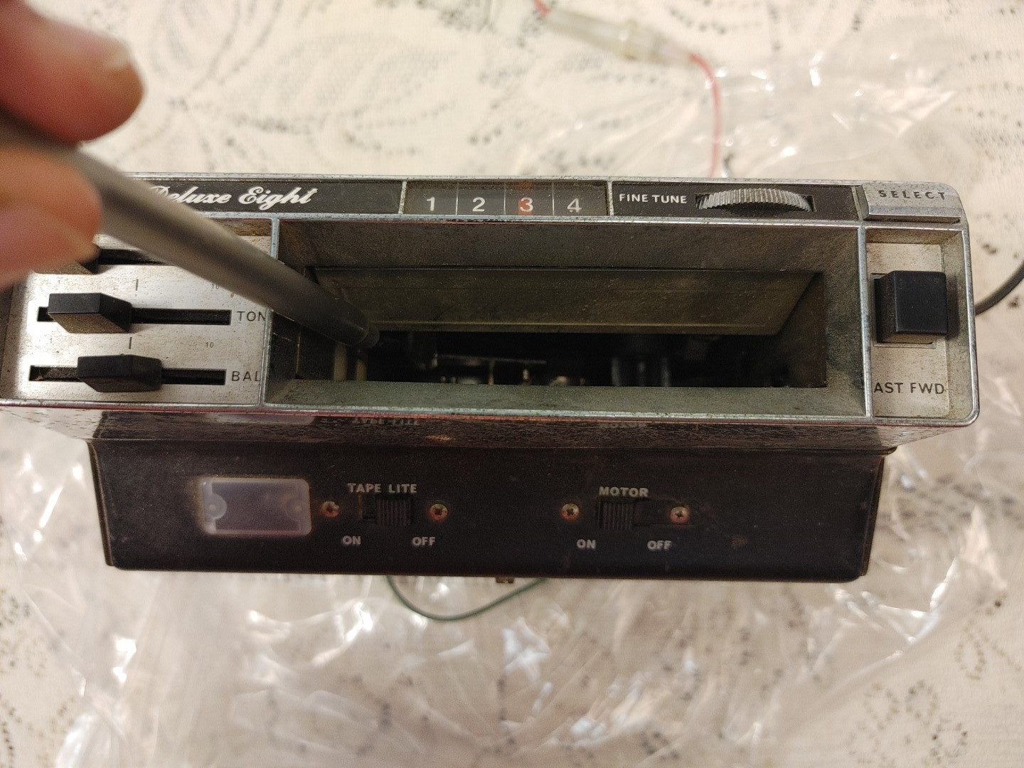 Vintage Deluxe Eight Auto Car Truck 8 Track Player 100017-077 153622 Japan 12V