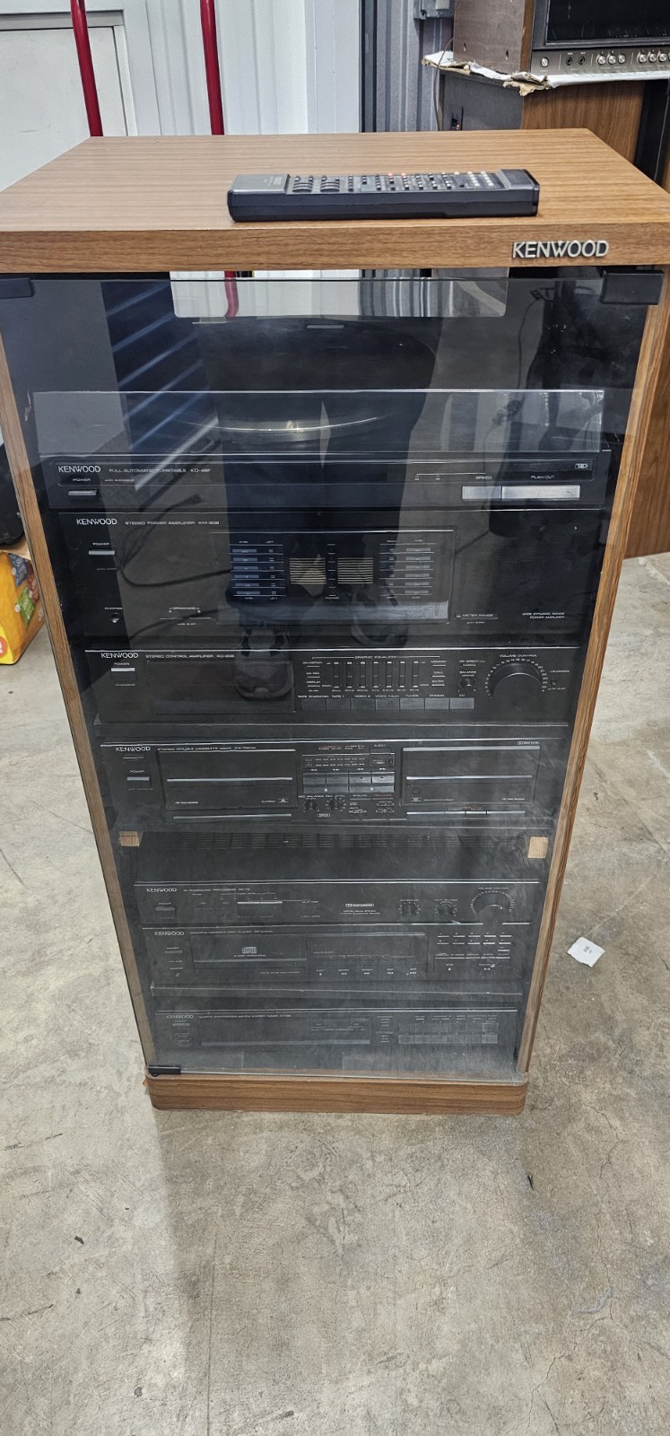 Kenwood Stereo System Read