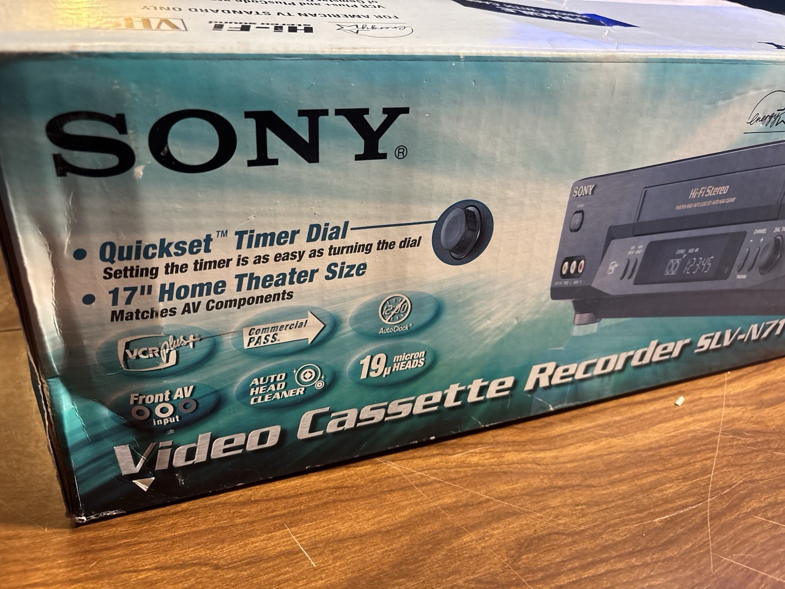 Sony SLV-N71 VCR VHS HiFi Stereo Player 19u Head Complete Box SERVICED TESTED