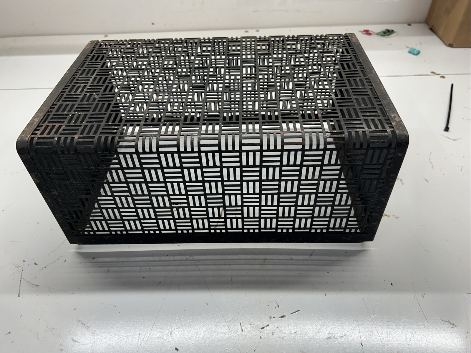 Vintage Heathkit W5M Amplifier Tube Cover Cage