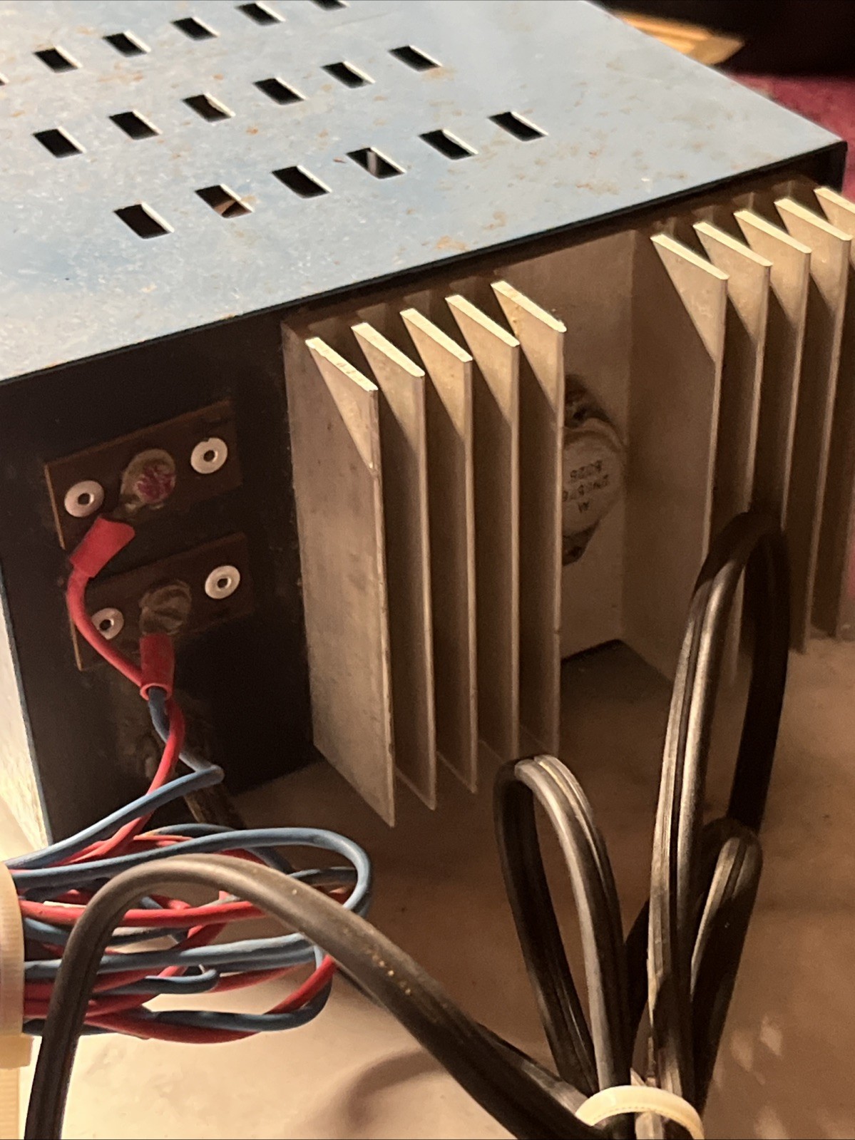 Vintage GSC Model 6R 6AMP Regulated Power Supply #B