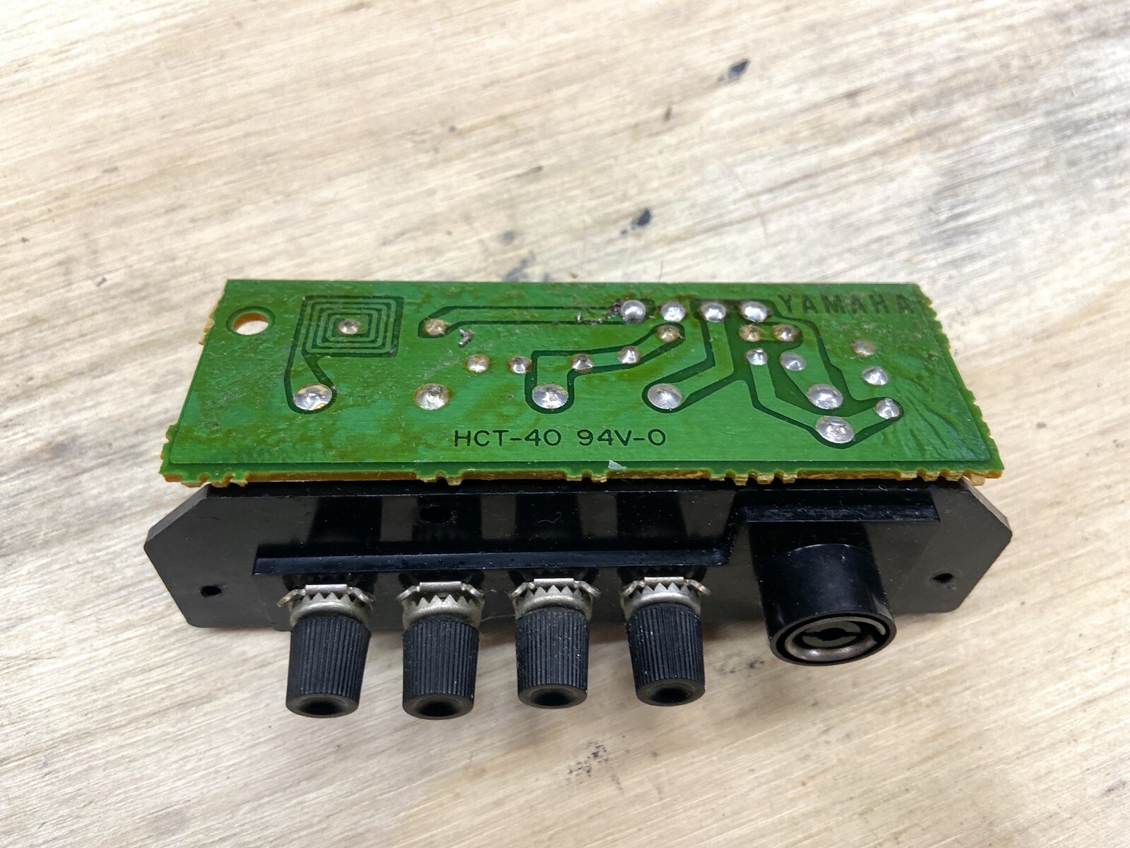 Replacement AM FM Antenna Terminal Board LC69740-2 for Yamaha CR-640 (JI) (BY)