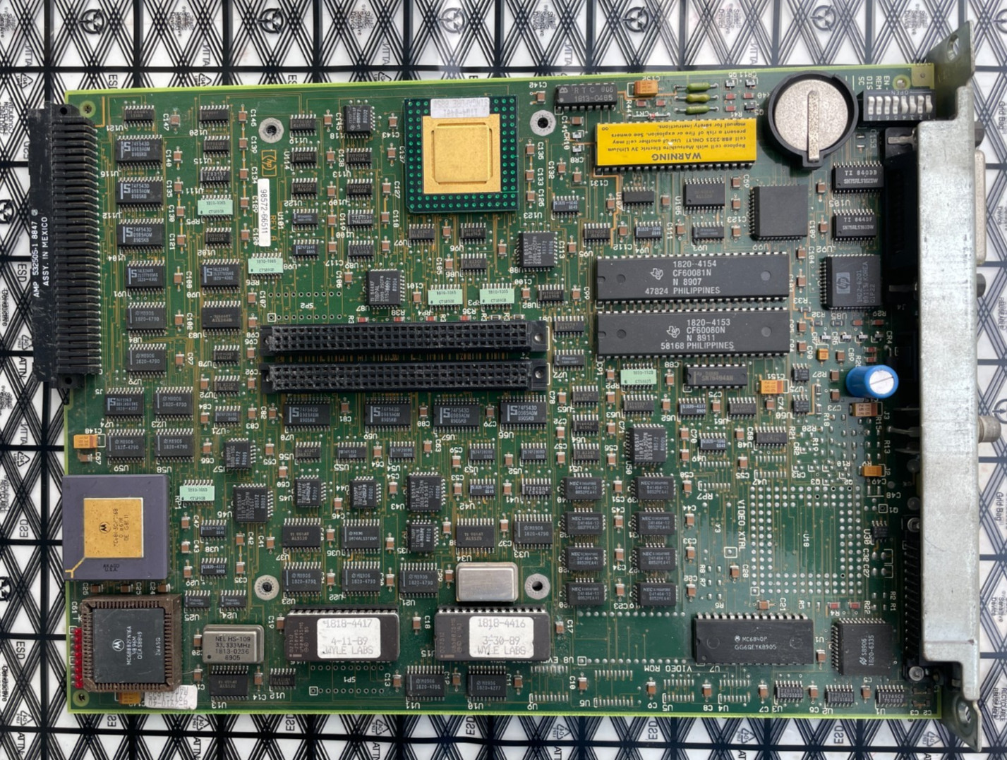 HP / Hewlett-Packard 300 Series Spare332 Processor Board P/N 98572-66511 .