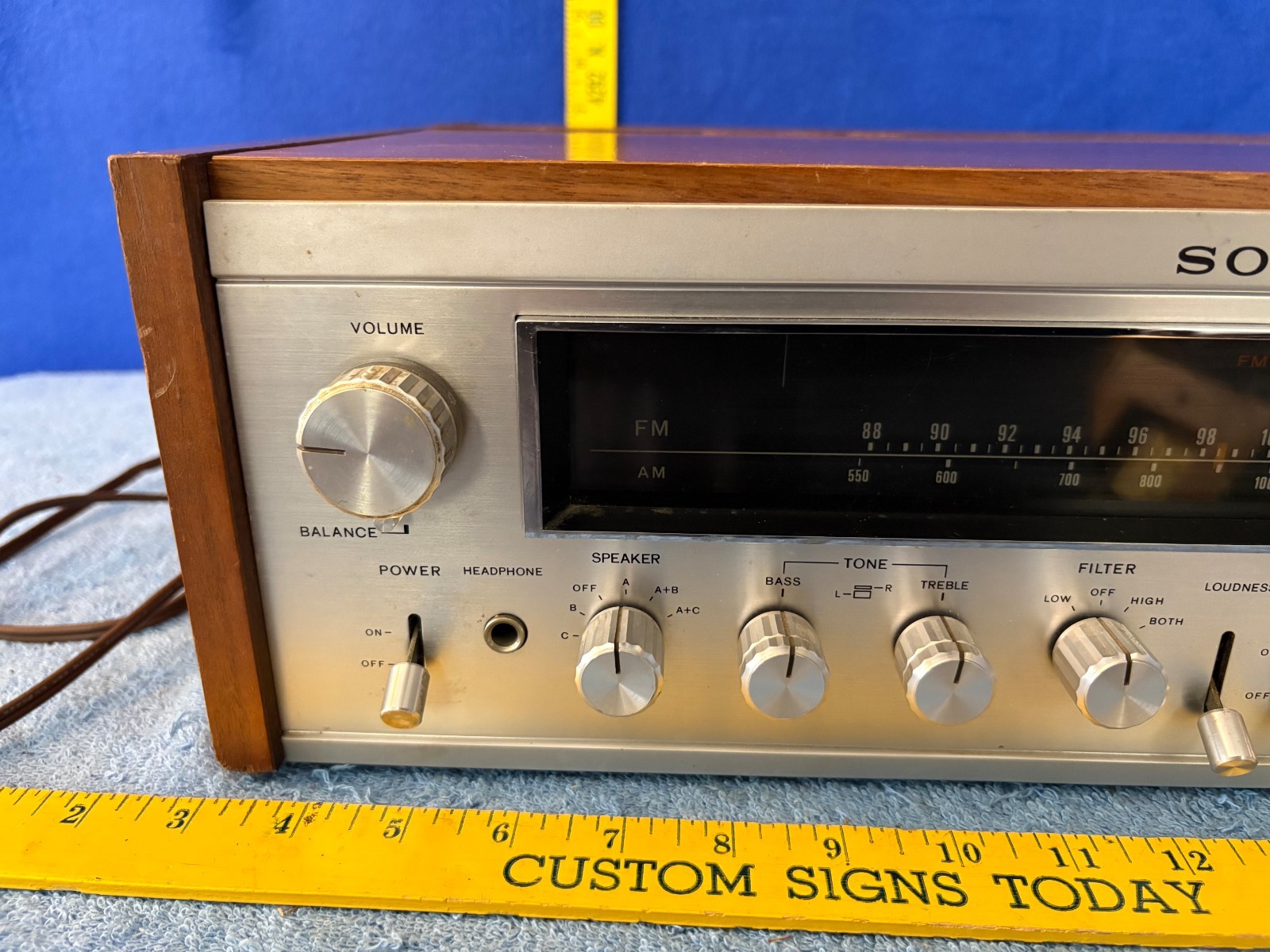 Sony STR-7055 Vintage AM/FM Stereo Receiver