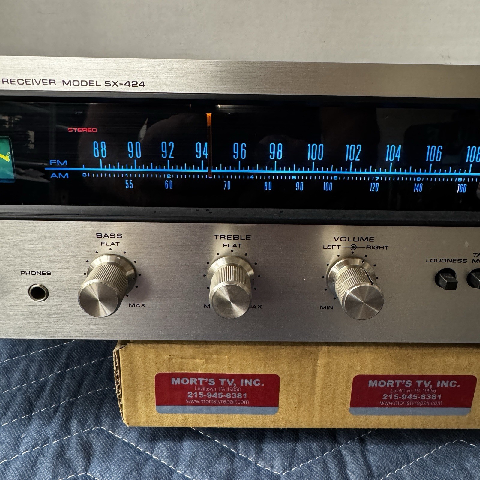 PIONEER SX-424 VINTAGE AM/FM STEREO RECEIVER – SERVICED – CLEANED – TESTED