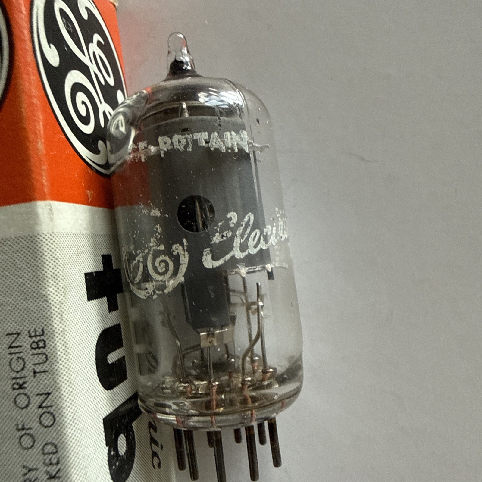GE EF86 6267 Tube Halo Getter GE NOS/NIB Tested At 90% Great Britain Mullard T24
