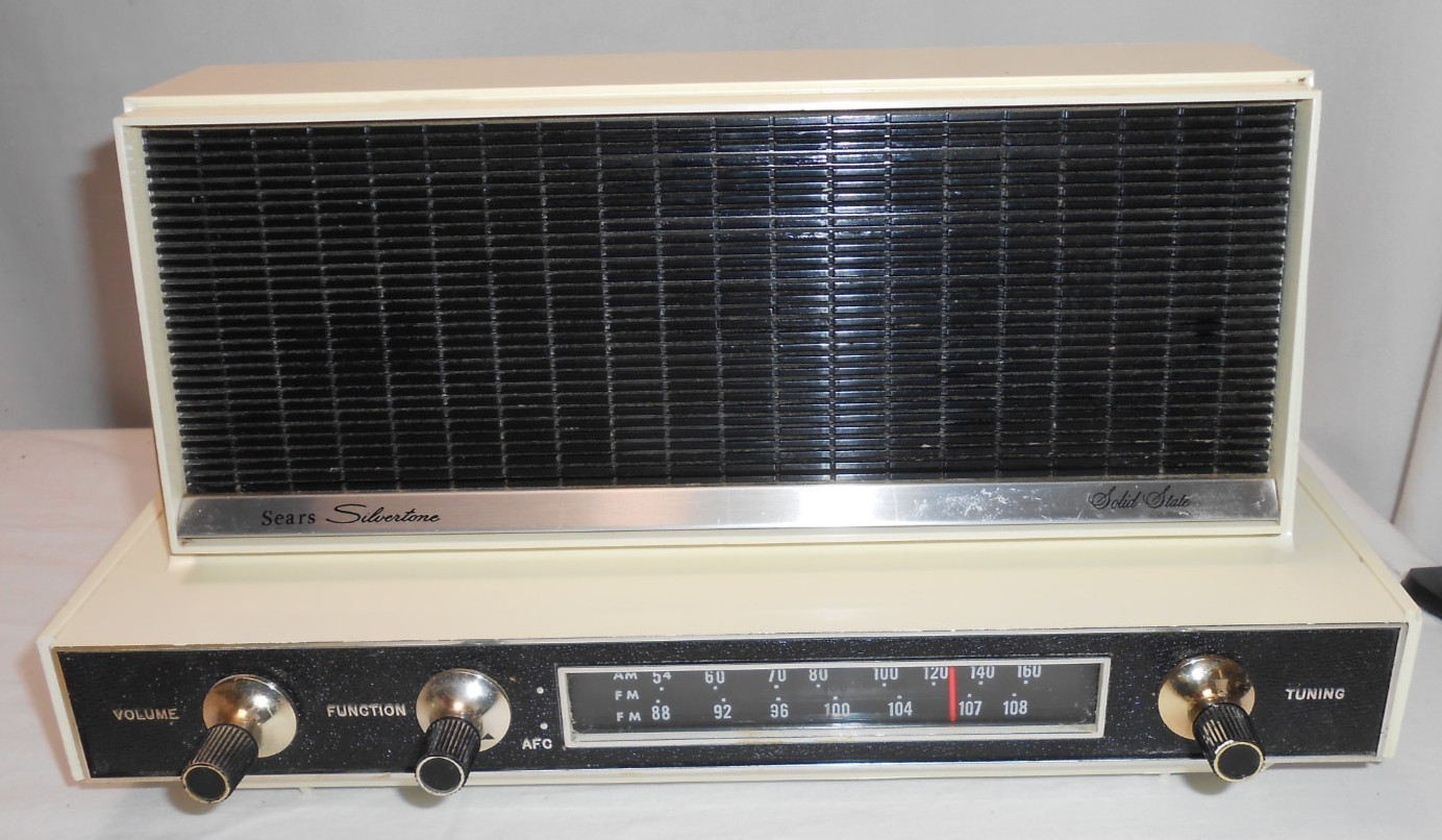 Vintage Sears Silvertone Sold State AM/FM Radio Model 8014 8015 CLEAN NICE Works