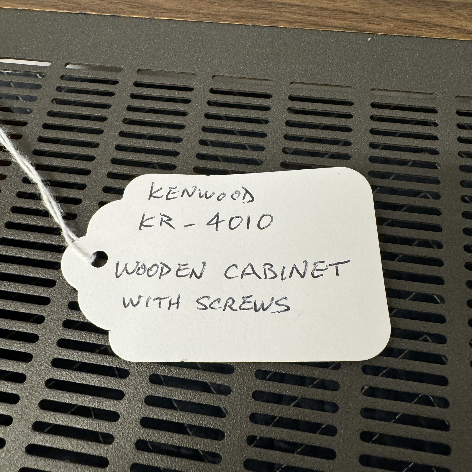 KENWOOD KR-4010 WOOD CABINET WITH SCREWS – EXCELLENT CONDITION