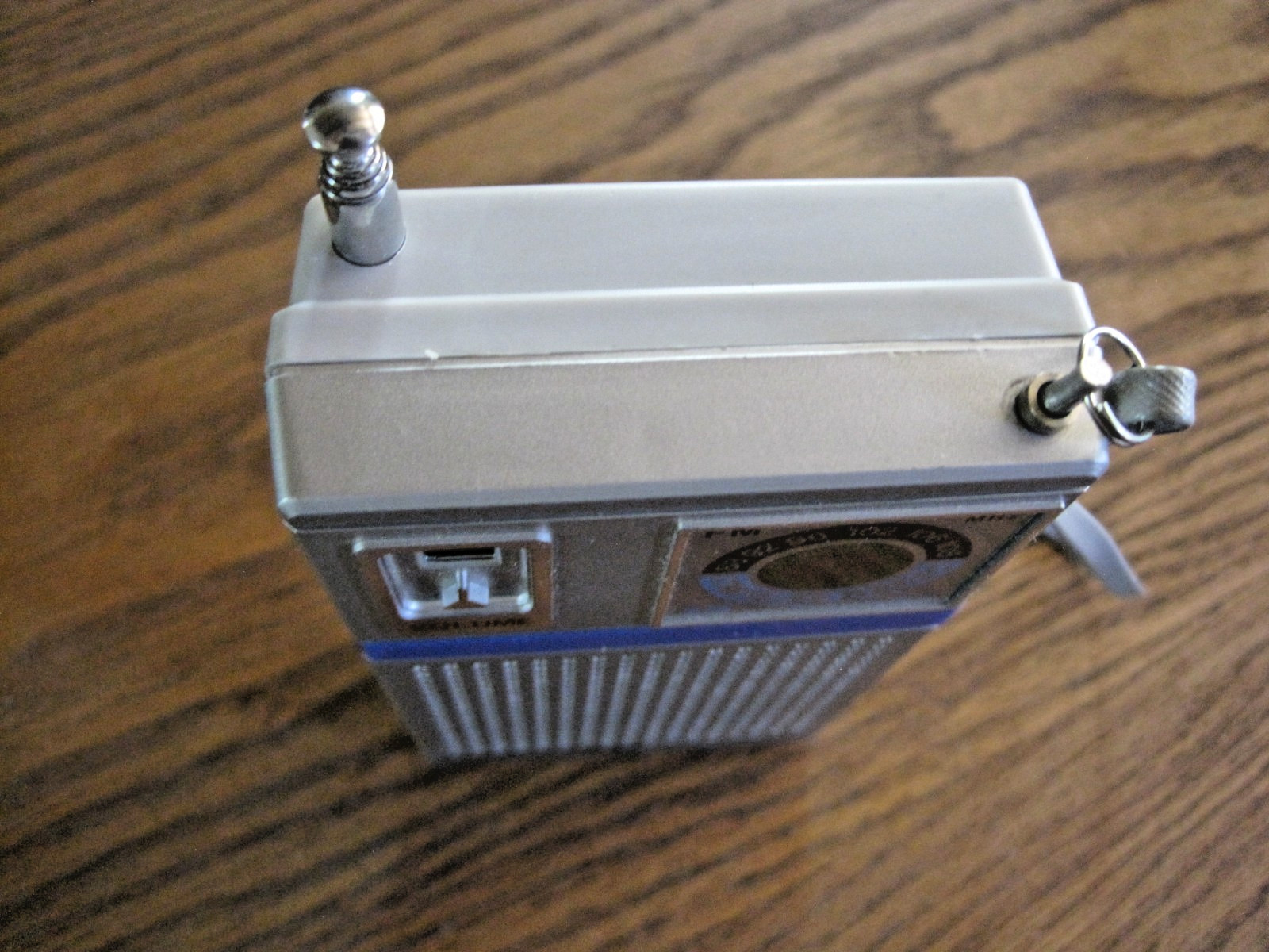 Vintage Westminster 2-Band Receiver Model No. FM-99 FM/AM Portable Radio Works