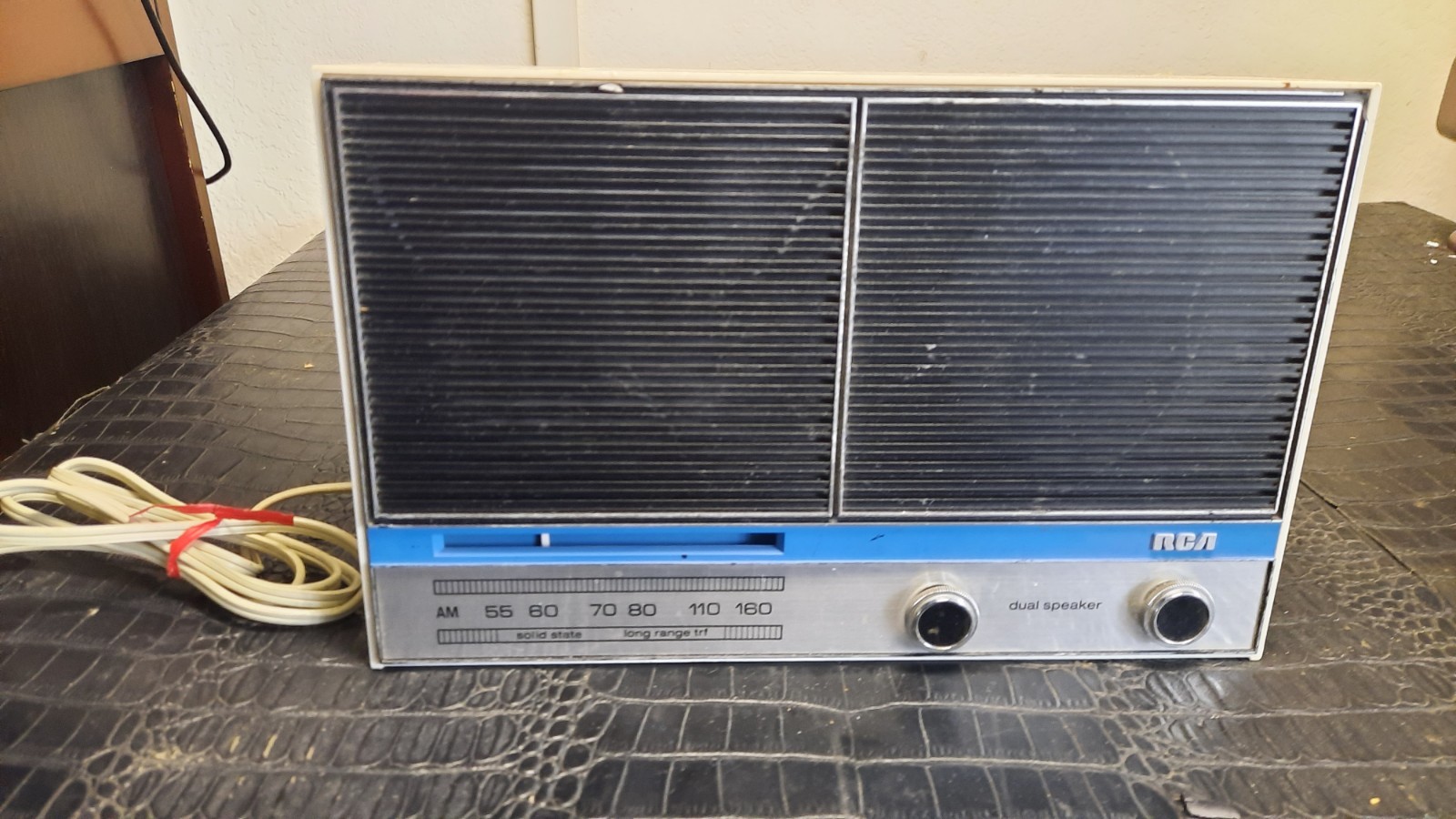 Vintage Rca Model RZA215Y Solid State Long Rang Trf Radio Tasted Works
