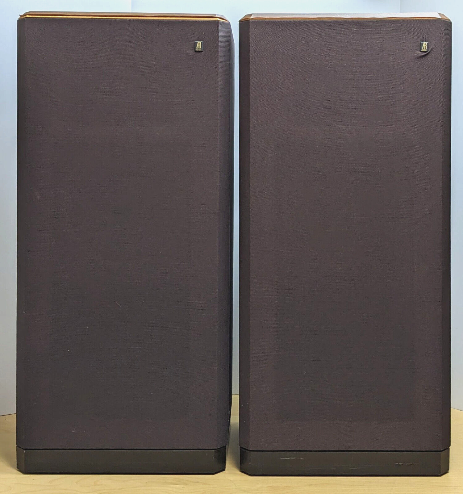 ACOUSTIC RESEARCH AR-94S AR94S – PAIR – NICE SOUND – PICK UP ONLY