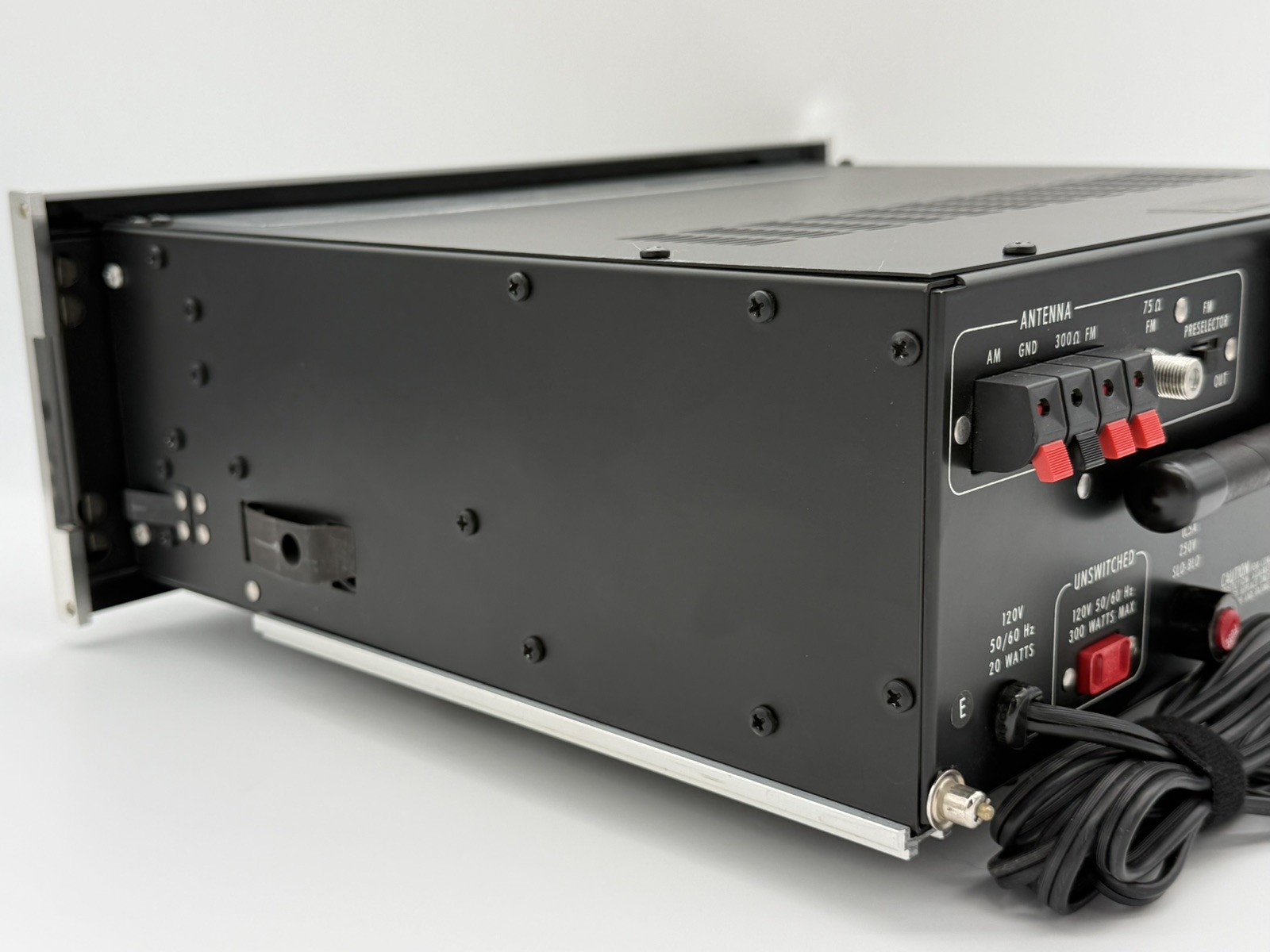 McIntosh MR75 Vintage AM/FM Stereo Analog Tuner – Tested Working – Made in USA