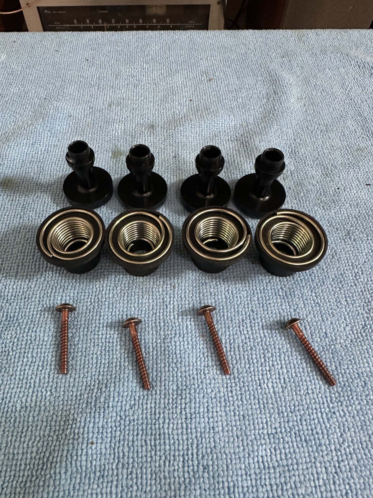 Technics SL-Q303 Vintage Turntable parts original Isolation feet From Japan