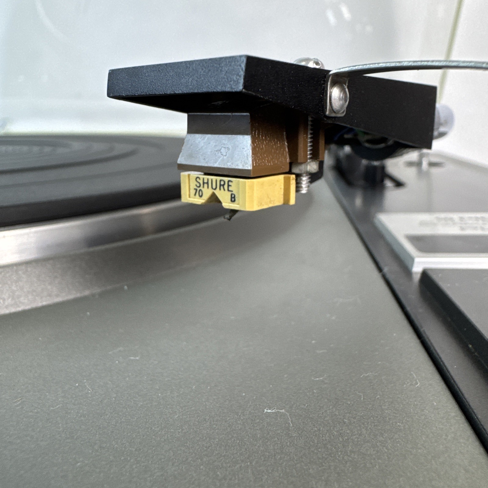 Pioneer PL-115D 2-Speed Belt-Drive Automatoc Return Stereo Turntable