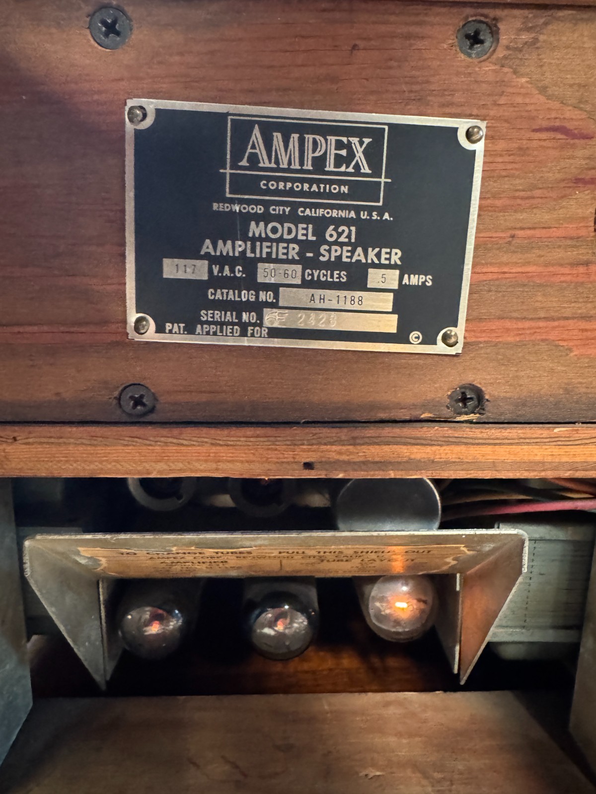 Pair of Vintage Ampex 621 Tube Amplifier /Speaker s AH1188 – Sound Great