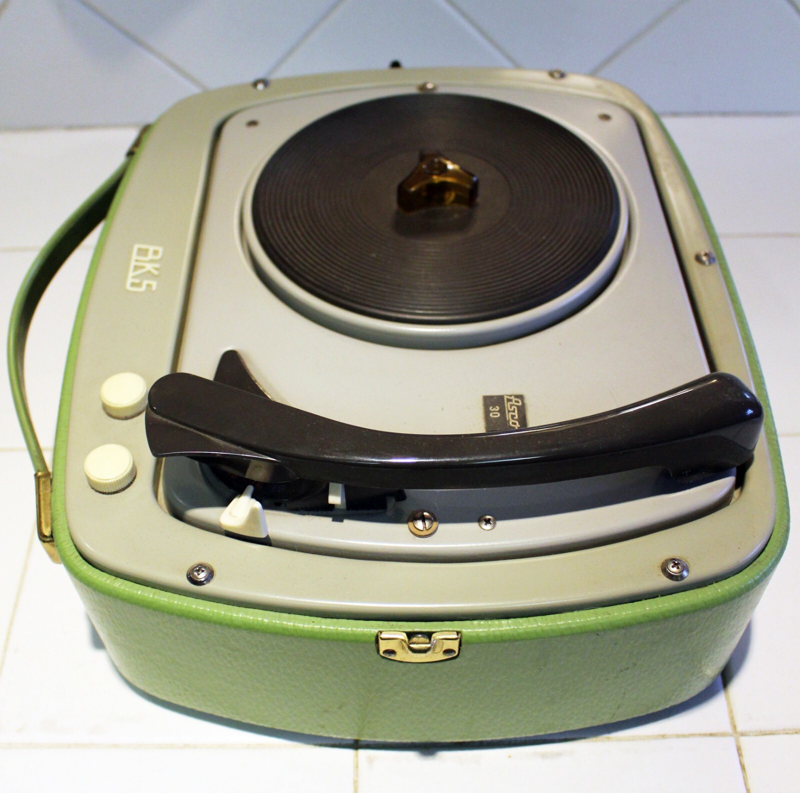 WATCH- Rare Late 1950s Portable German Record Player- Asco BK5- Mid Century Look