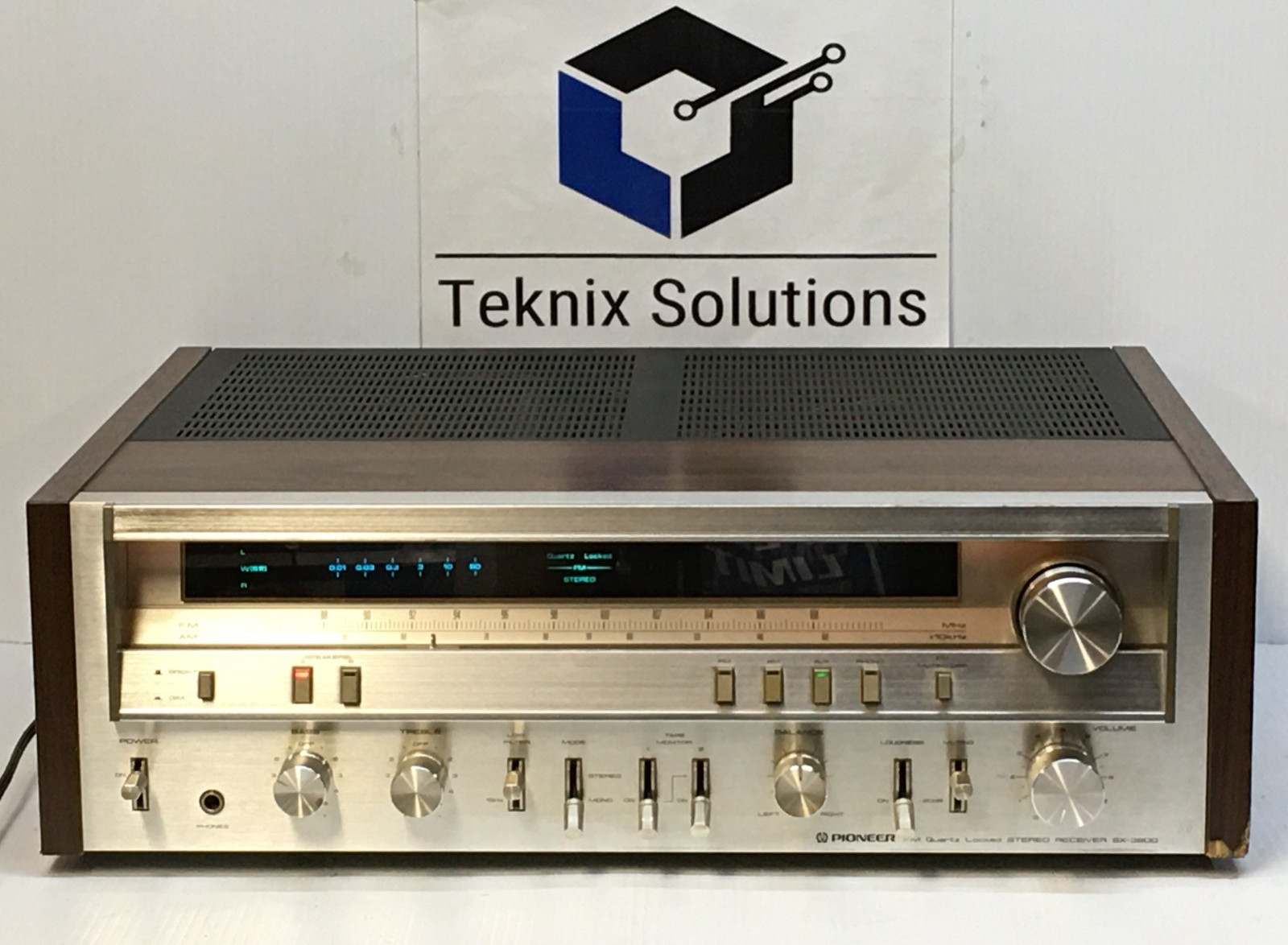 Pioneer SX-3800 Vintage AM/FM Stereo Receiver, FM Quartz Locked TESTED WORKING