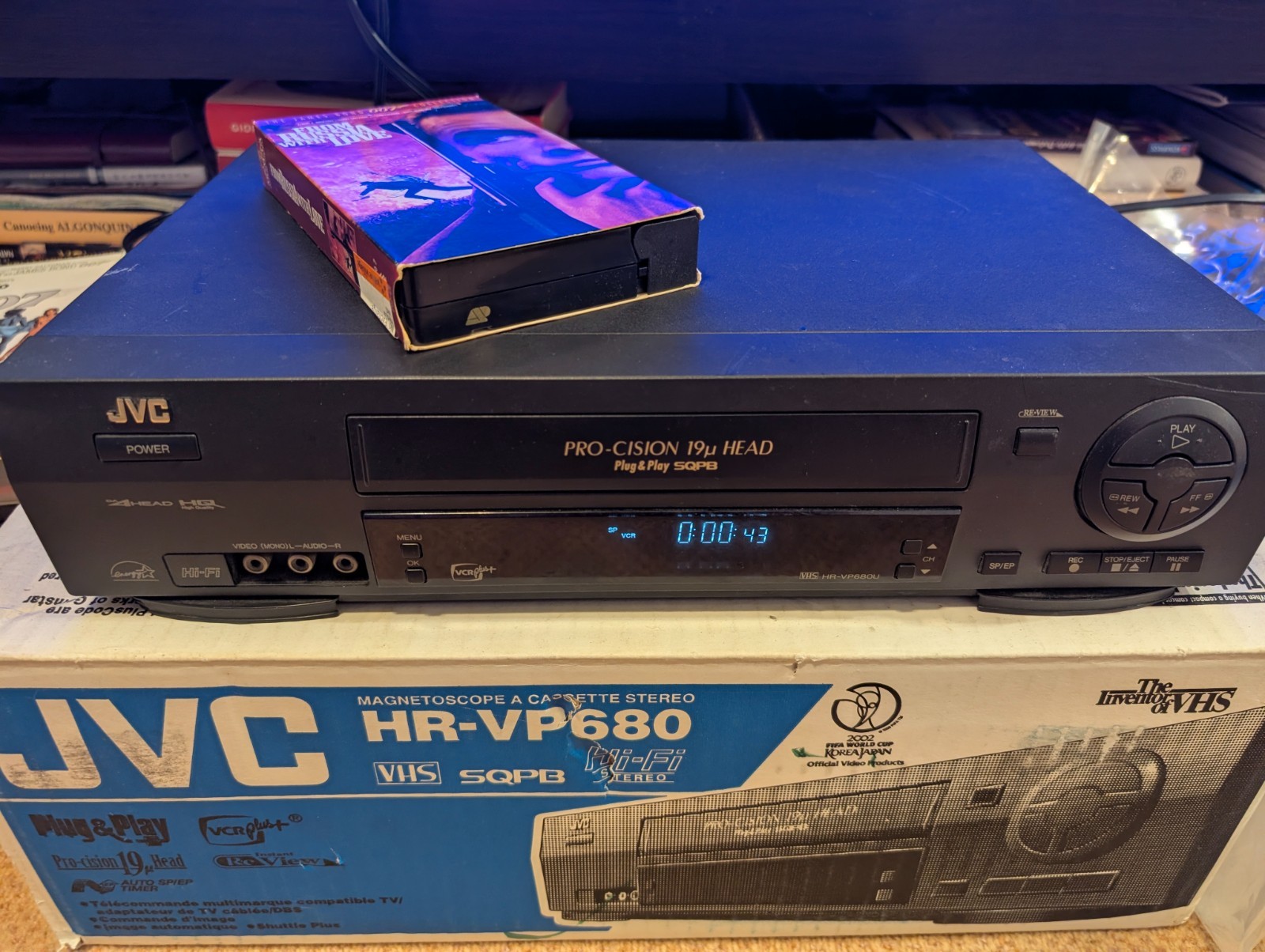 JVC HR-VP680 Hi-fi Stereo VHS S-VHS SQPB VCR