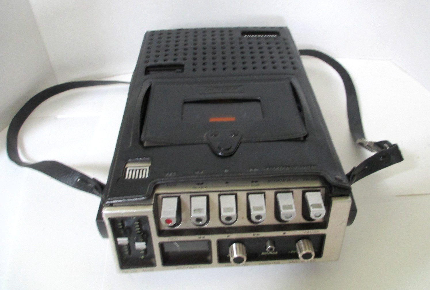 Marantz Superscope C-105 Portable Cassette Tape Player Recorder READ PARTS