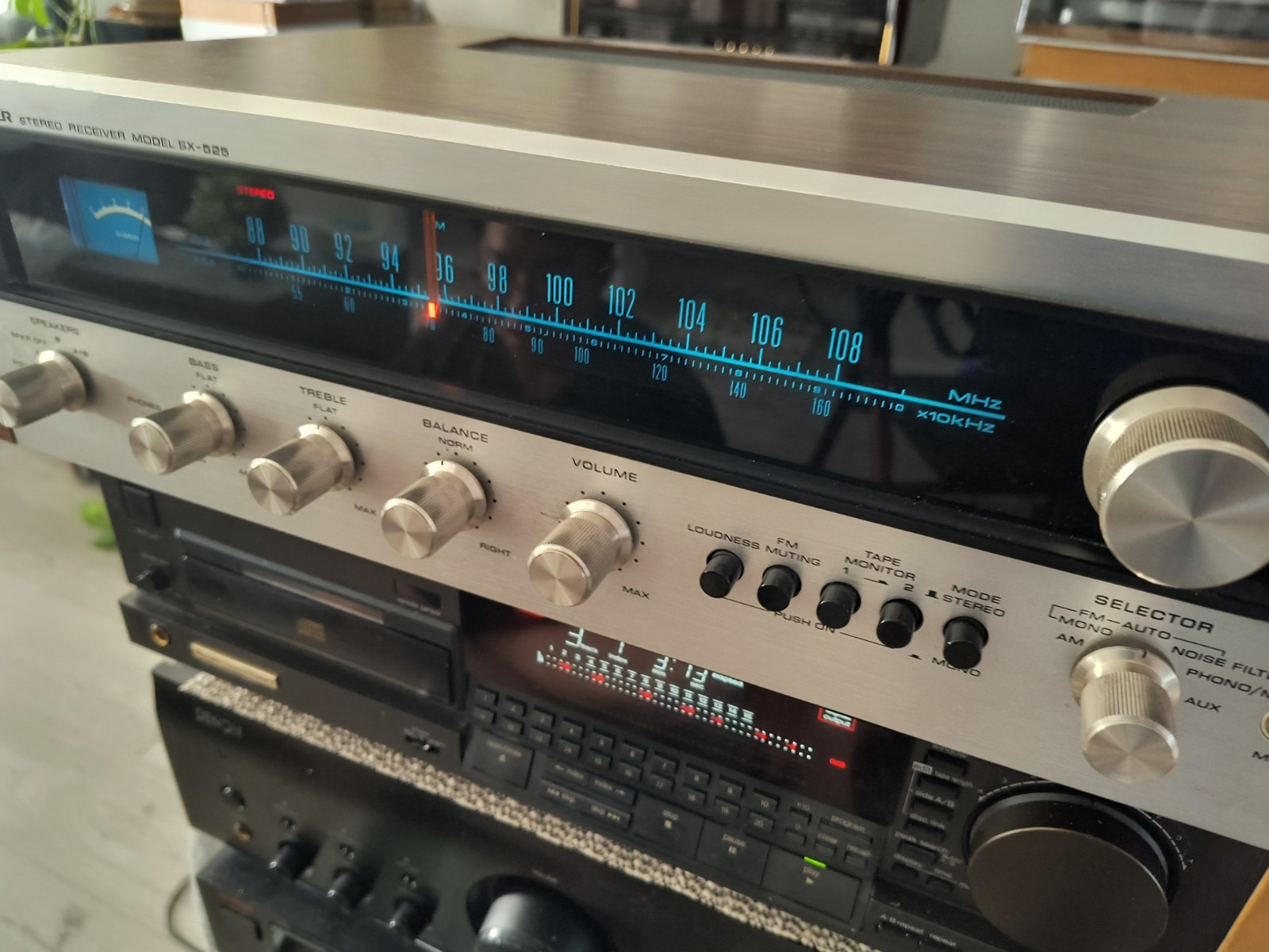 Pioneer SX-525 Stereo Receiver
