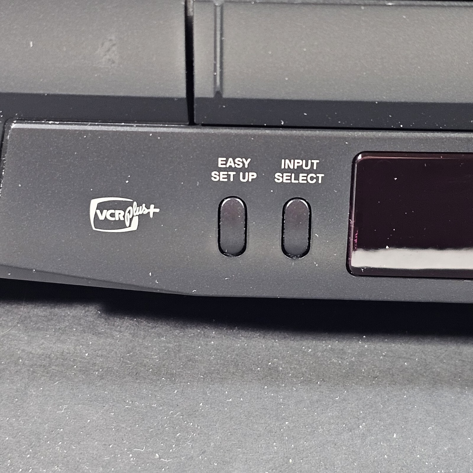 Sony SLV-N71 VHS VCR Player 4 Head Hi Fi Video Cassette Recorder with Remote