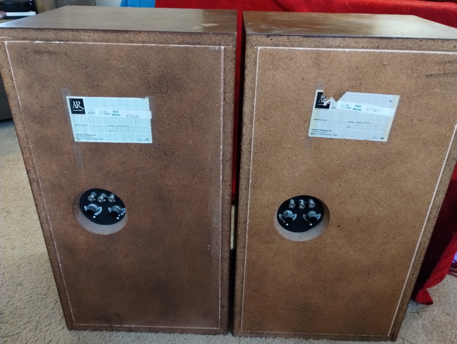 Acoustic Research AR-3a Vintage Speakers, oiled walnut finish, good condition