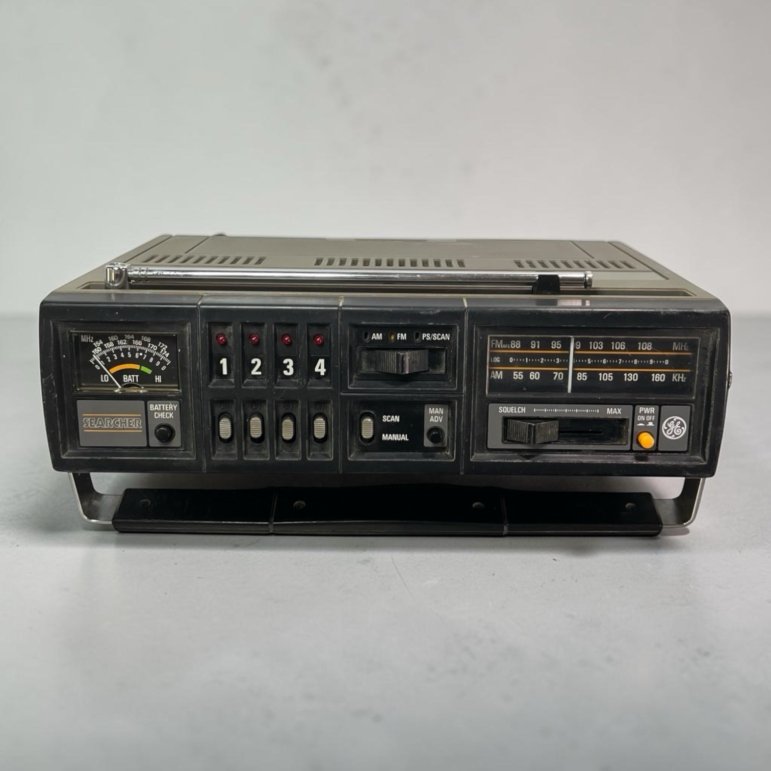 1975 GE The Searcher Model 7-2995A, AM/FM Radio/Scanner, Radio Works, Scanner?
