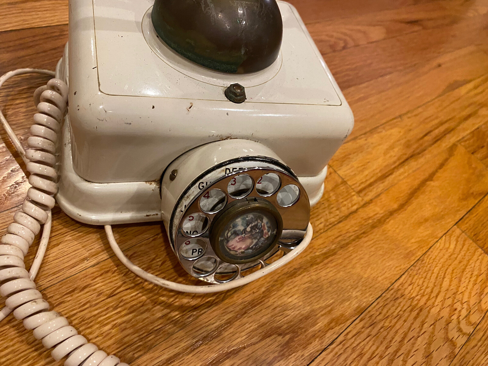 1967 United States Telephone Company heavy Rotary Phone MODEL US 4 – JAPAN