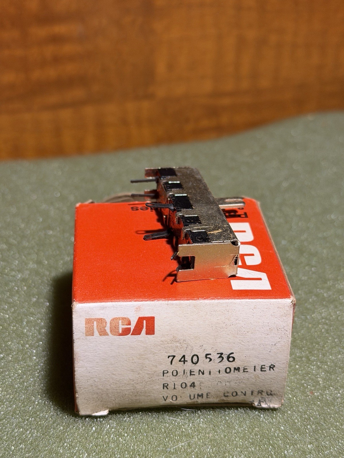 RCA 740536 R104 Potentiometer Made In Japan