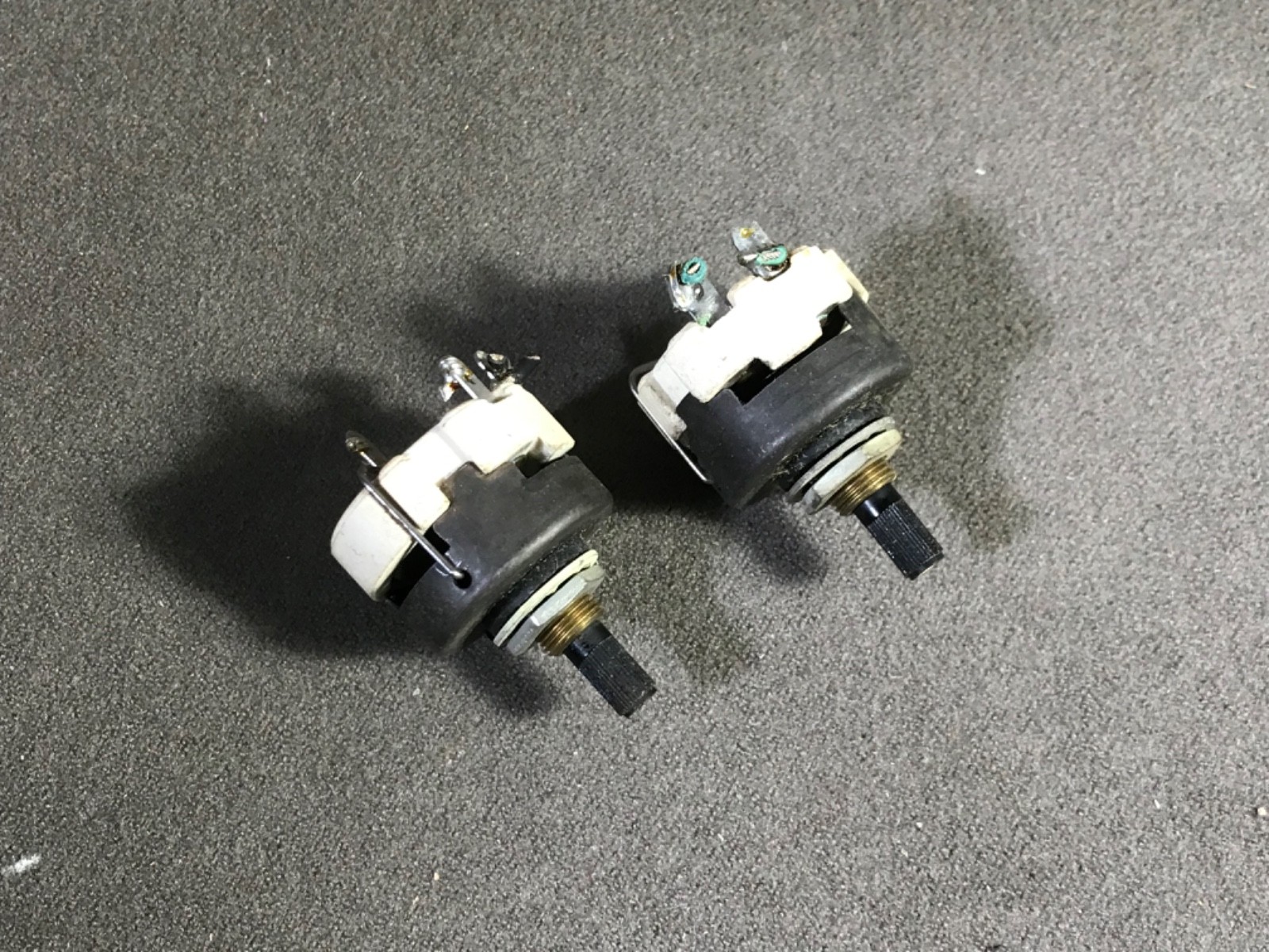 Pair of Original AR Acoustic Research Speaker Potentiometer tone controls