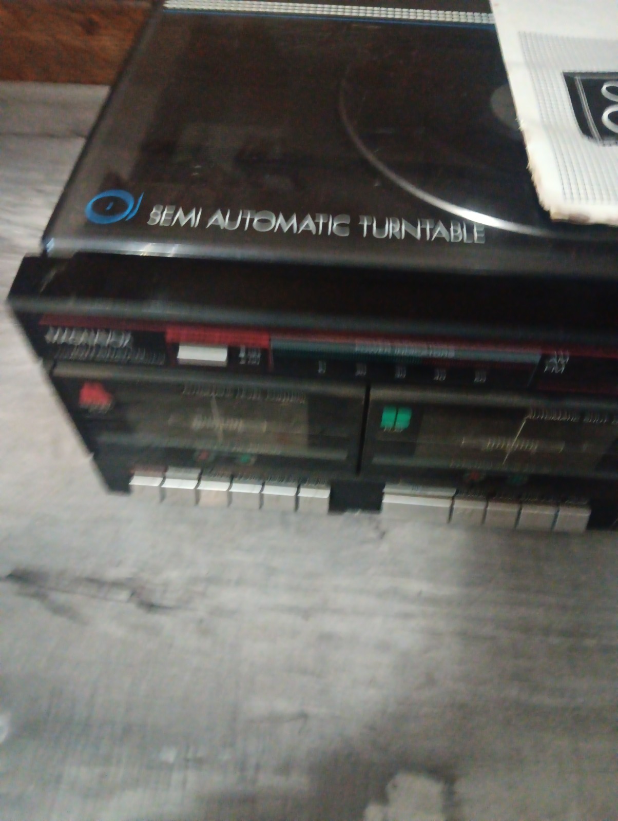 Magnavox MX 1800BK Black Integrated Compact Stereo System Record Player