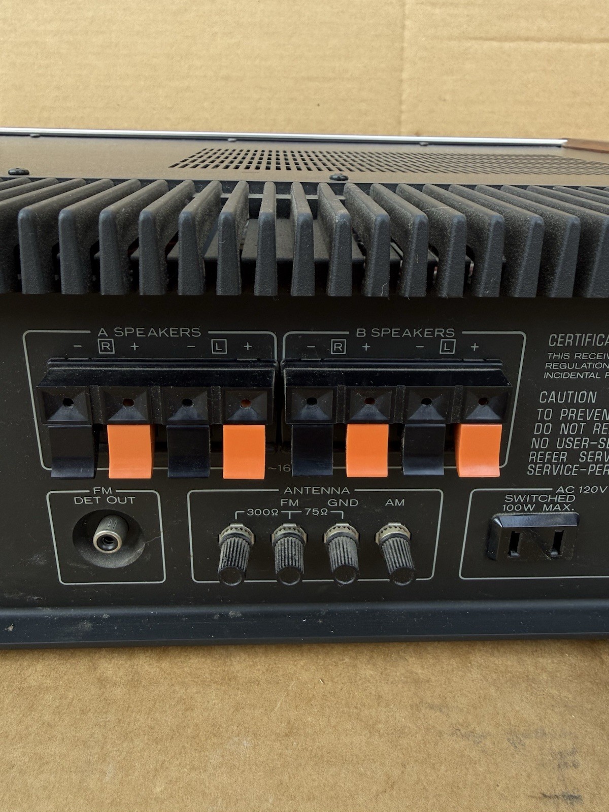 Kenwood KR-4600 Vintage AM/FM Stereo Receiver Tested Working Wood Cabinet