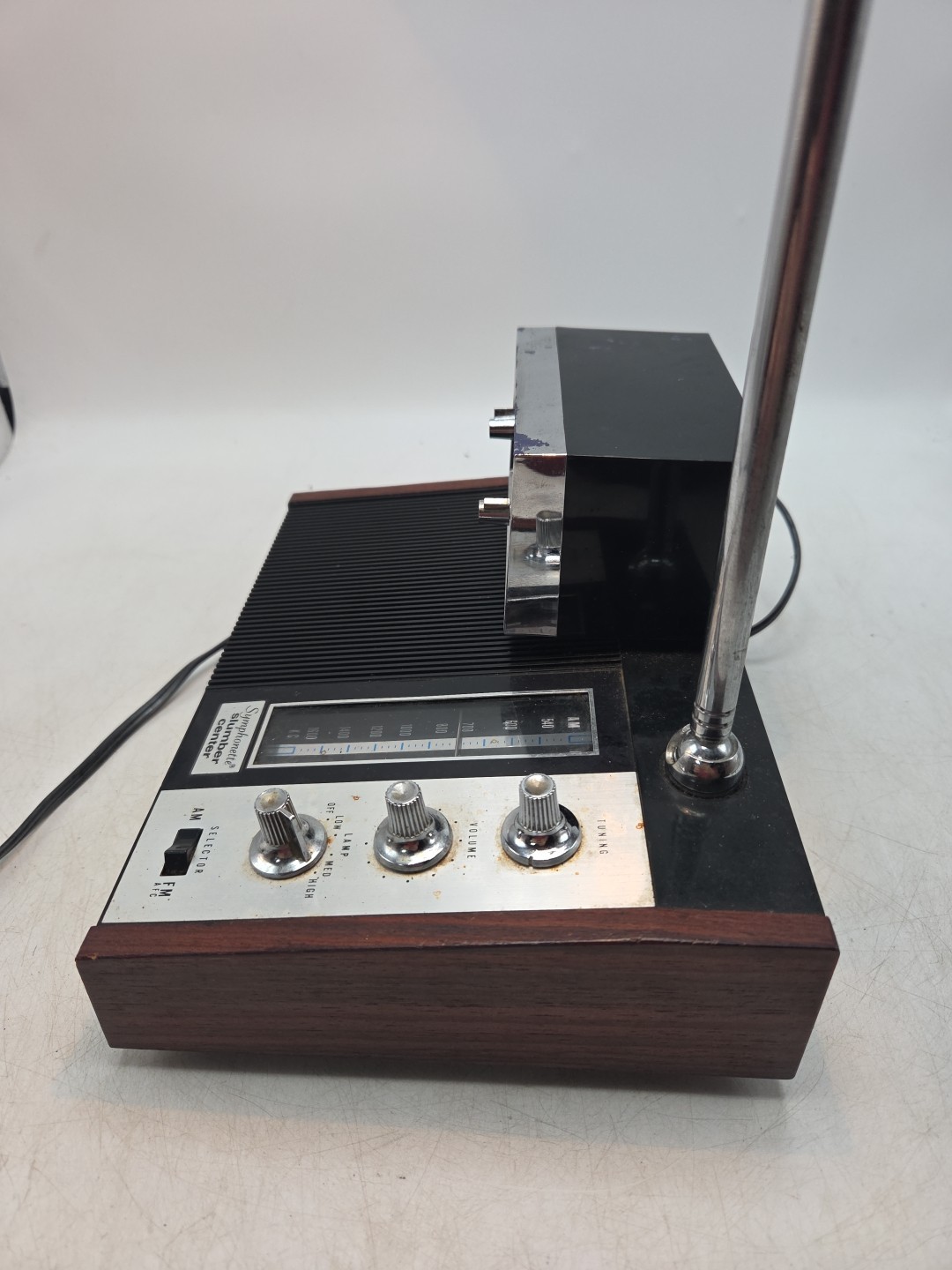 VTG Longines Symphonette LCR-500 Slumber Center Electric Clock Light Radio Read