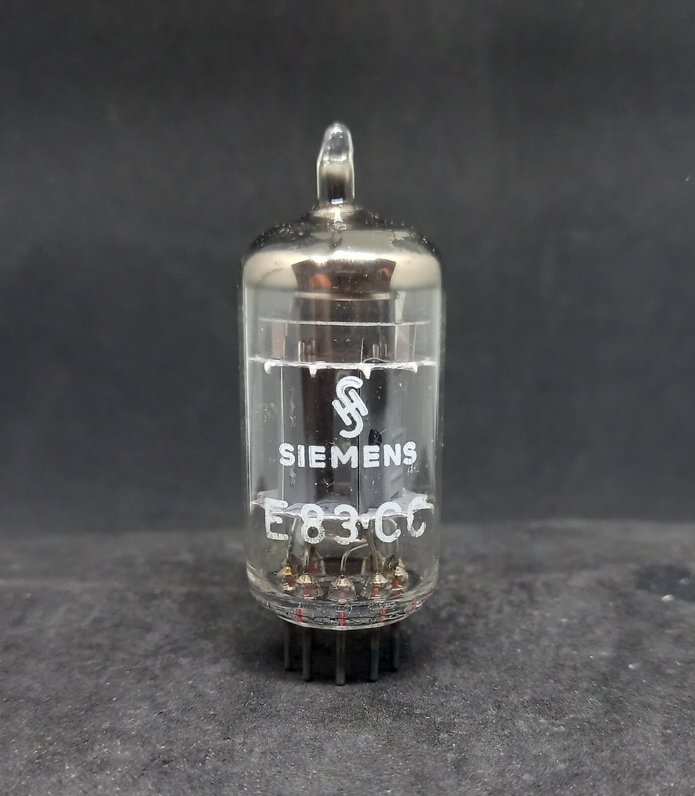 E83CC SIEMENS TUBE NOS TRIPLE MICA ECC803S ;653