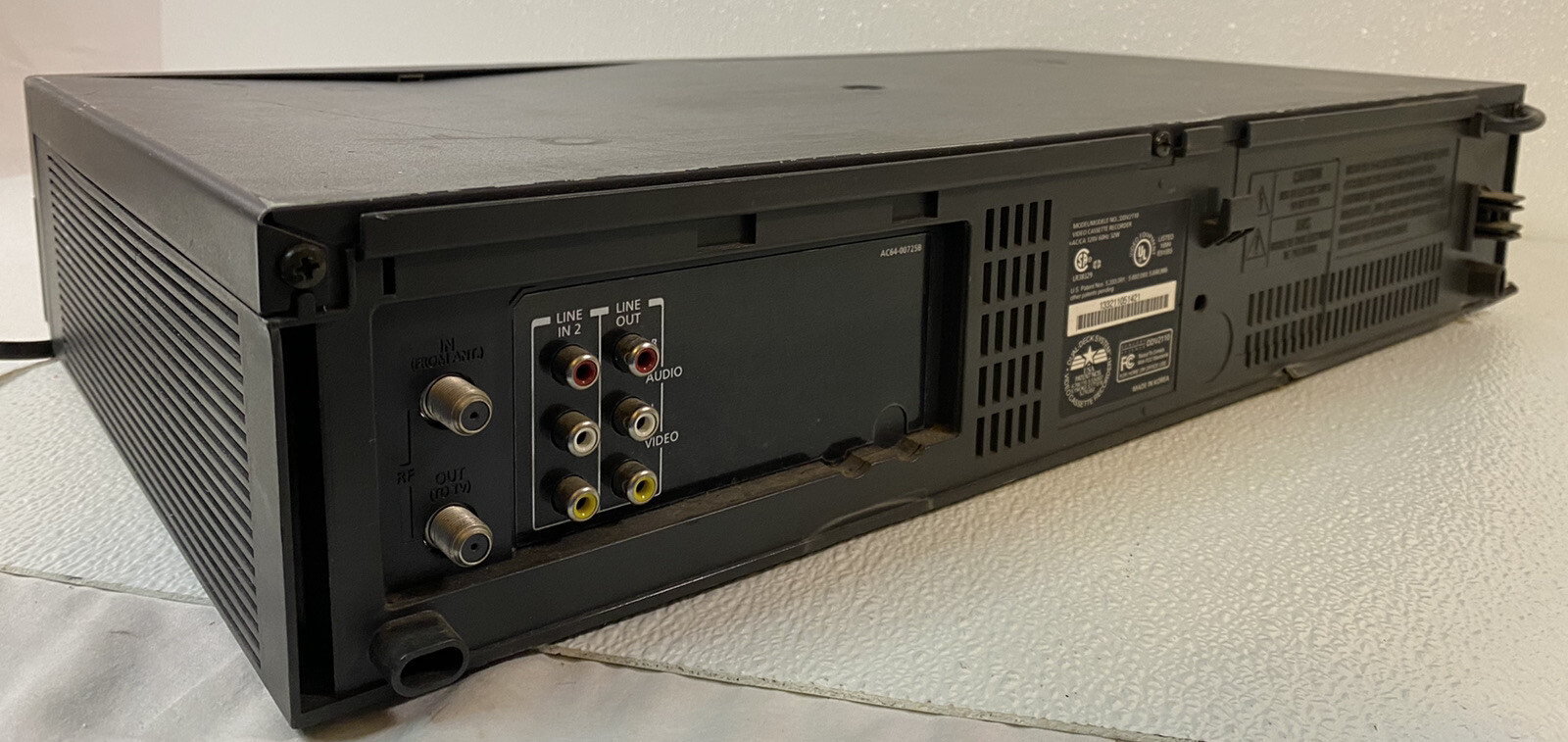 Go Video Dual VHS Player Recorder Model DDV2110 No Remote Tested