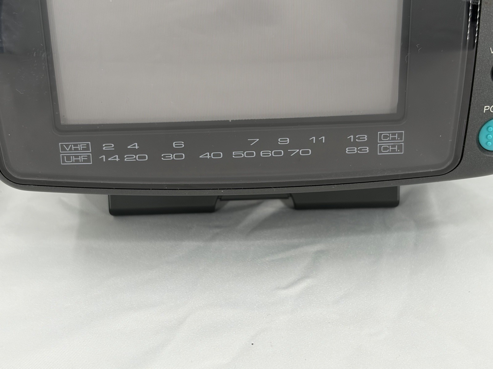 Magnavox 5 Inch CRT Color TV Monitor & Cord RD0510 C102 ~ Tested ~ Retro Gaming